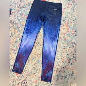 NWT Hopeforth leggings workout fitness purple black galaxy back pocket size L